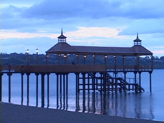 Muelle lago