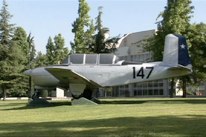 Avión 147 en exhibición en El Bosque